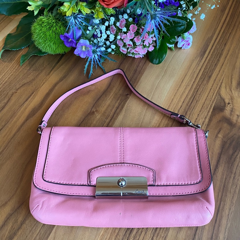 Cute, Coach mini bag